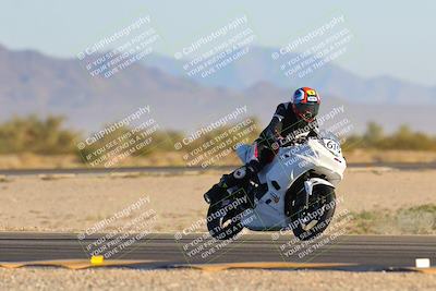 media/Dec-09-2023-SoCal Trackdays (Sat) [[76a8ac2686]]/Turn 15 Set 2 (245pm)/